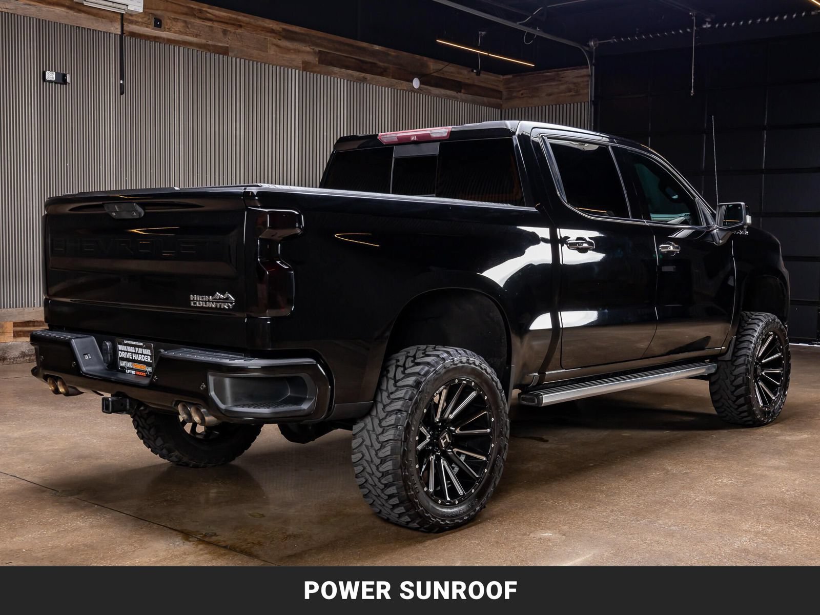 Used 2019 Chevrolet Silverado 1500 High Country AWD/4WD image 9