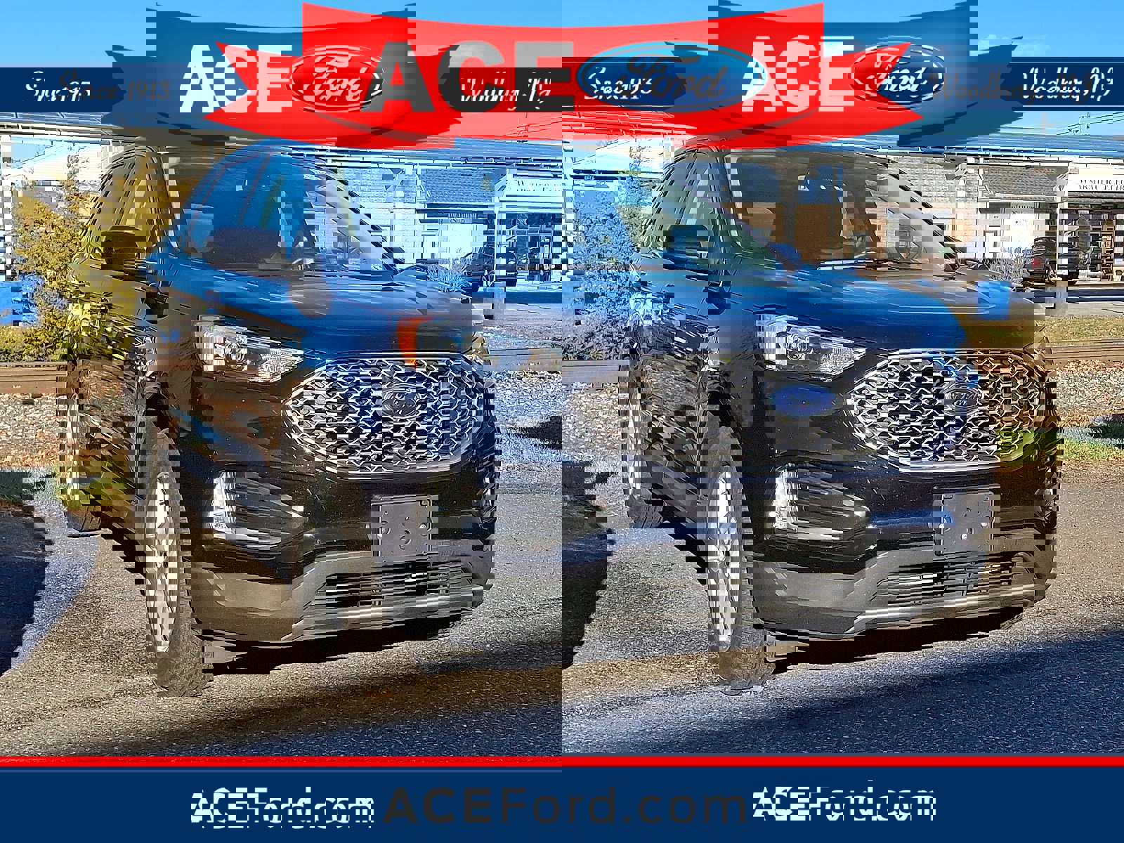 Used 2023 Ford Edge SEL w/ Convenience Package image 1