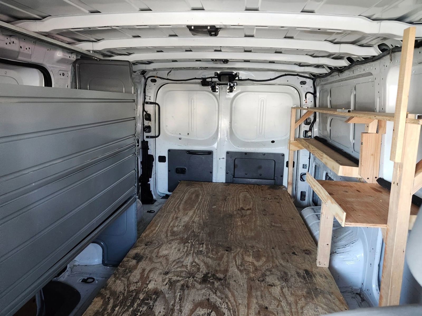 Used 2018 Nissan NV 2500 S image 30