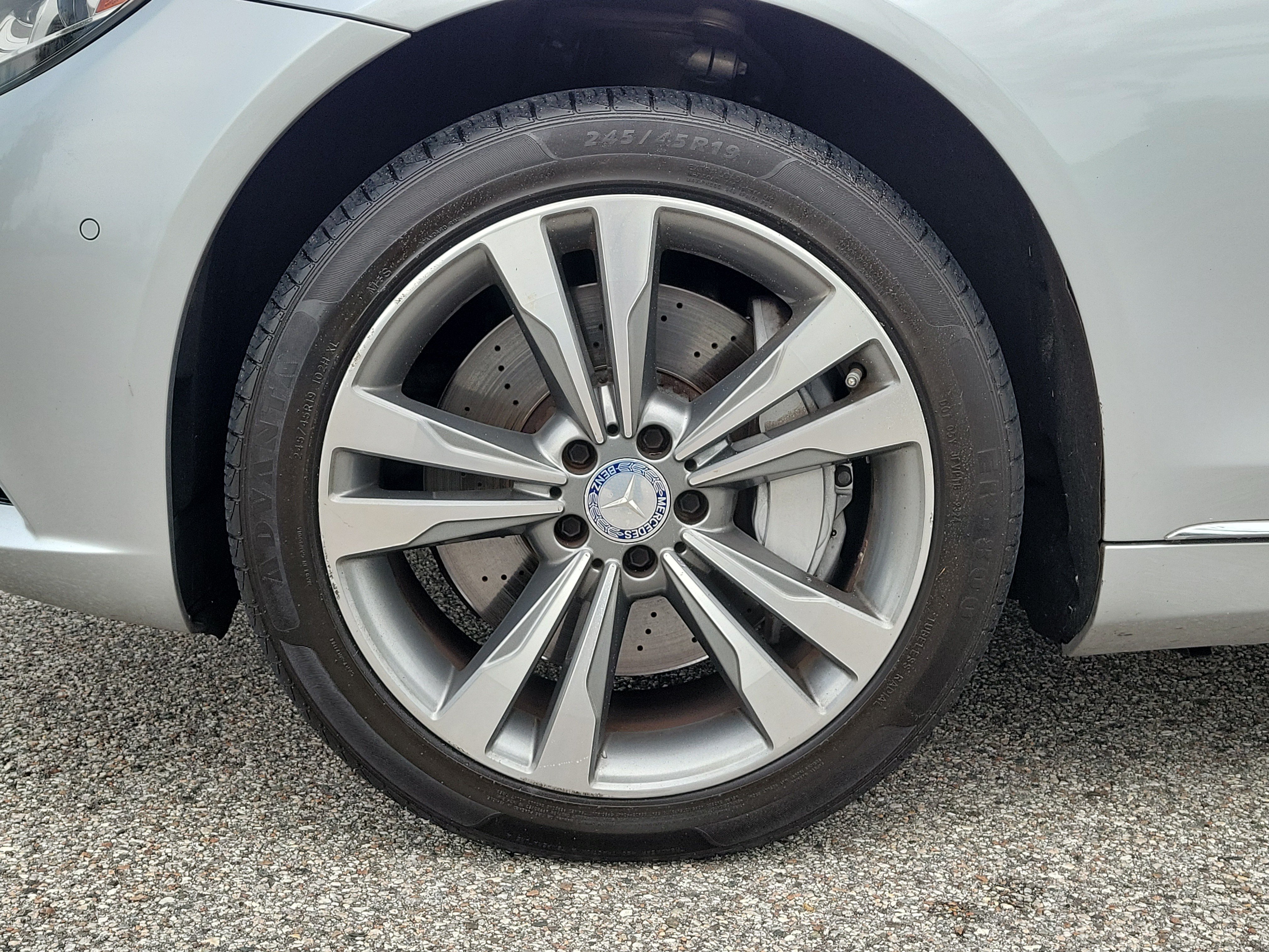 Used 2015 Mercedes-Benz S 550 Sedan image 9