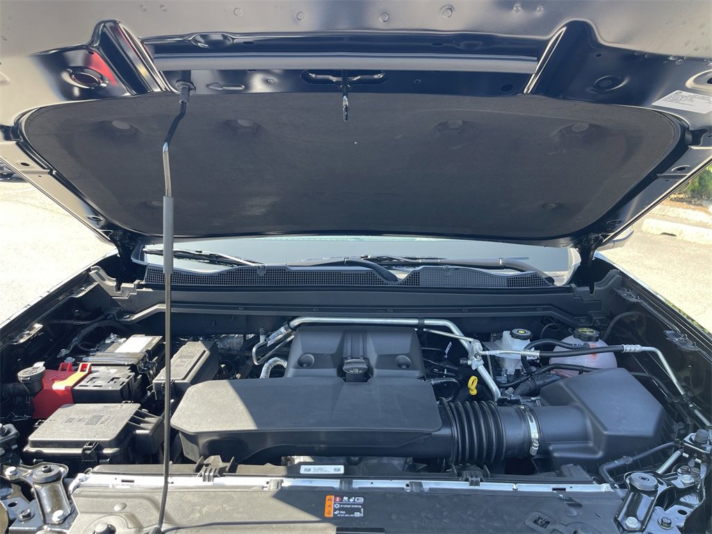 New 2025 GMC Canyon Denali w/ LPO, Denali Black Edition image 31