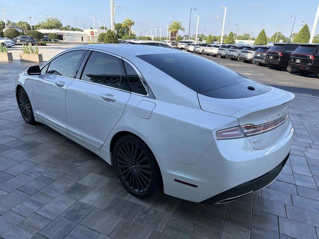Used 2018 Lincoln MKZ Reserve FWD image 4