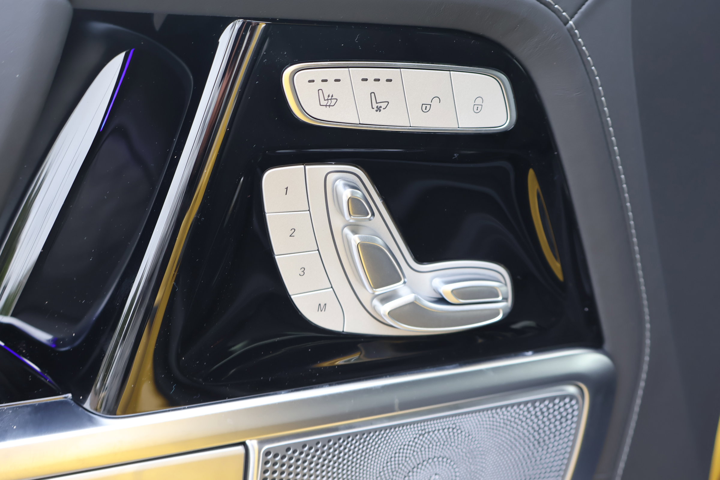 New 2026 Mercedes-Benz G 63 AMG 4MATIC image 15