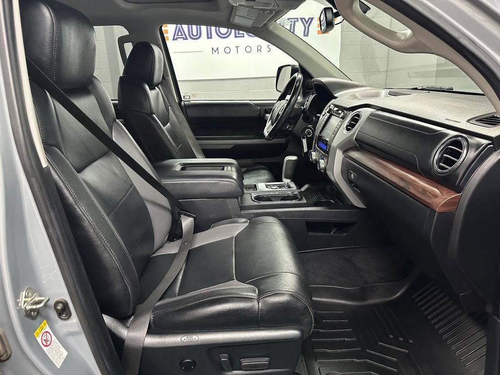 Used 2019 Toyota Tundra Limited w/ Limited Premium Package AWD/4WD image 21
