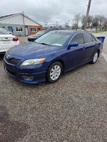 Used 2011 Toyota Camry SE w/ SE Extra-Value Pkg #1 image 6
