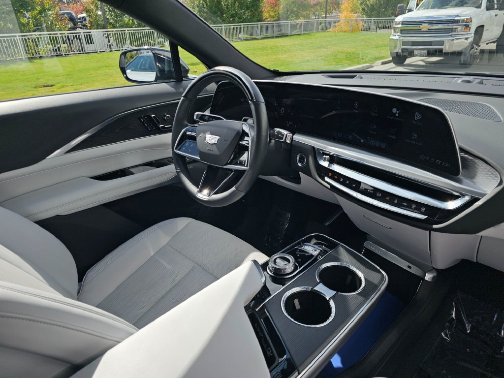 Certified 2024 Cadillac Lyriq Sport AWD/4WD image 10