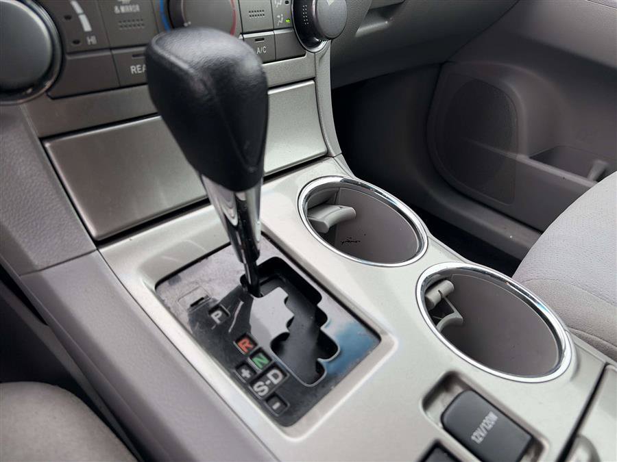 Used 2013 Toyota Highlander 4WD w/ Cold Weather Pkg image 15