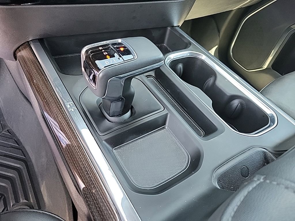 Used 2024 Chevrolet Silverado 1500 LT Trail Boss w/ Convenience Package II AWD/4WD image 17