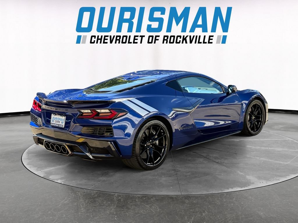 New 2027 Chevrolet Corvette Grand Sport w/ Z52 Sport Performance Package RWD image 6
