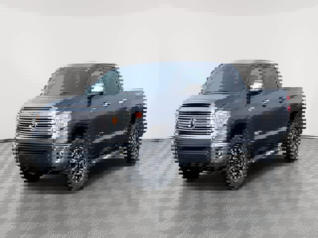 Used 2017 Toyota Tundra Limited w/ Limited Premium Package image 1