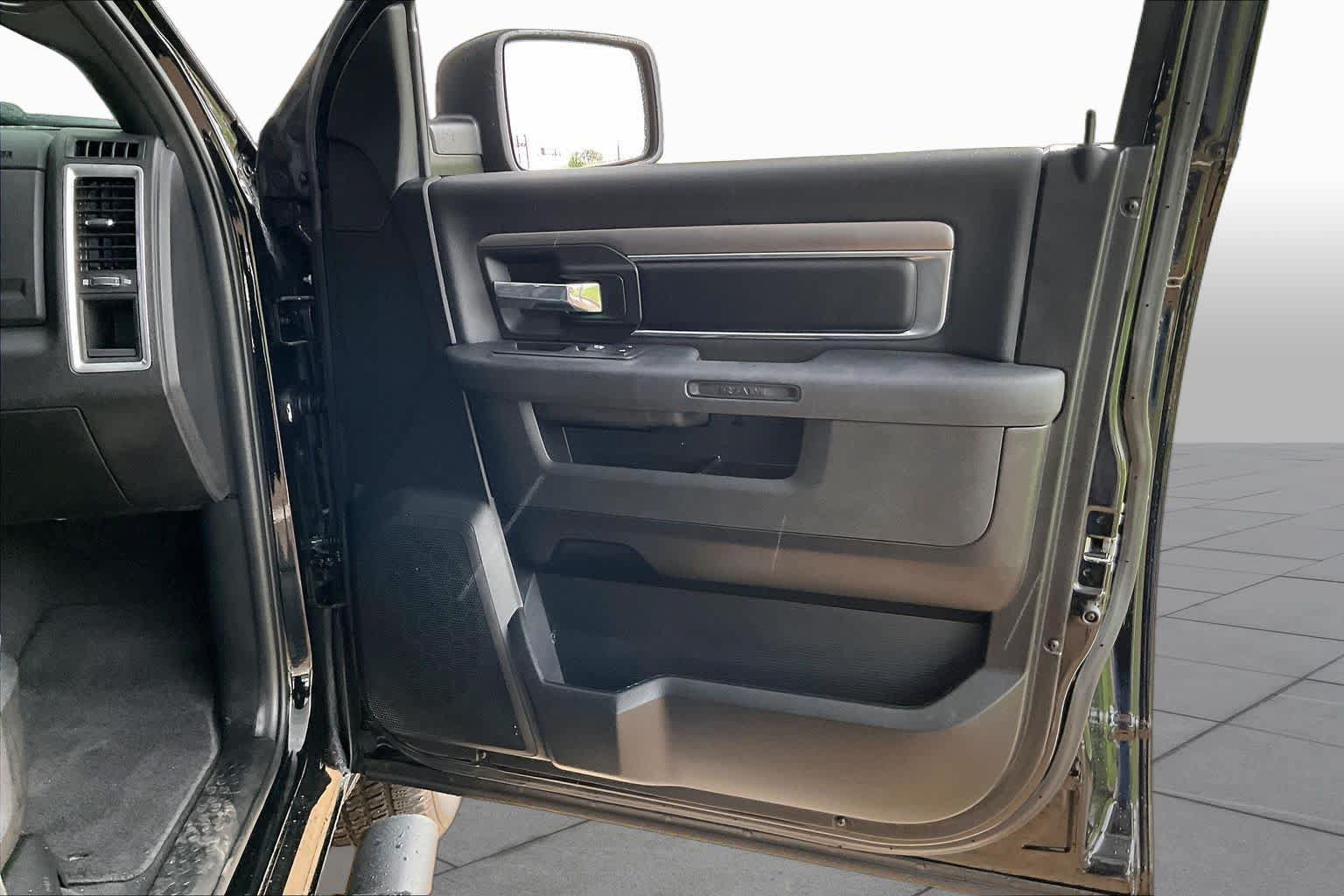 Used 2023 RAM 1500 Warlock w/ Electronics Group AWD/4WD image 21