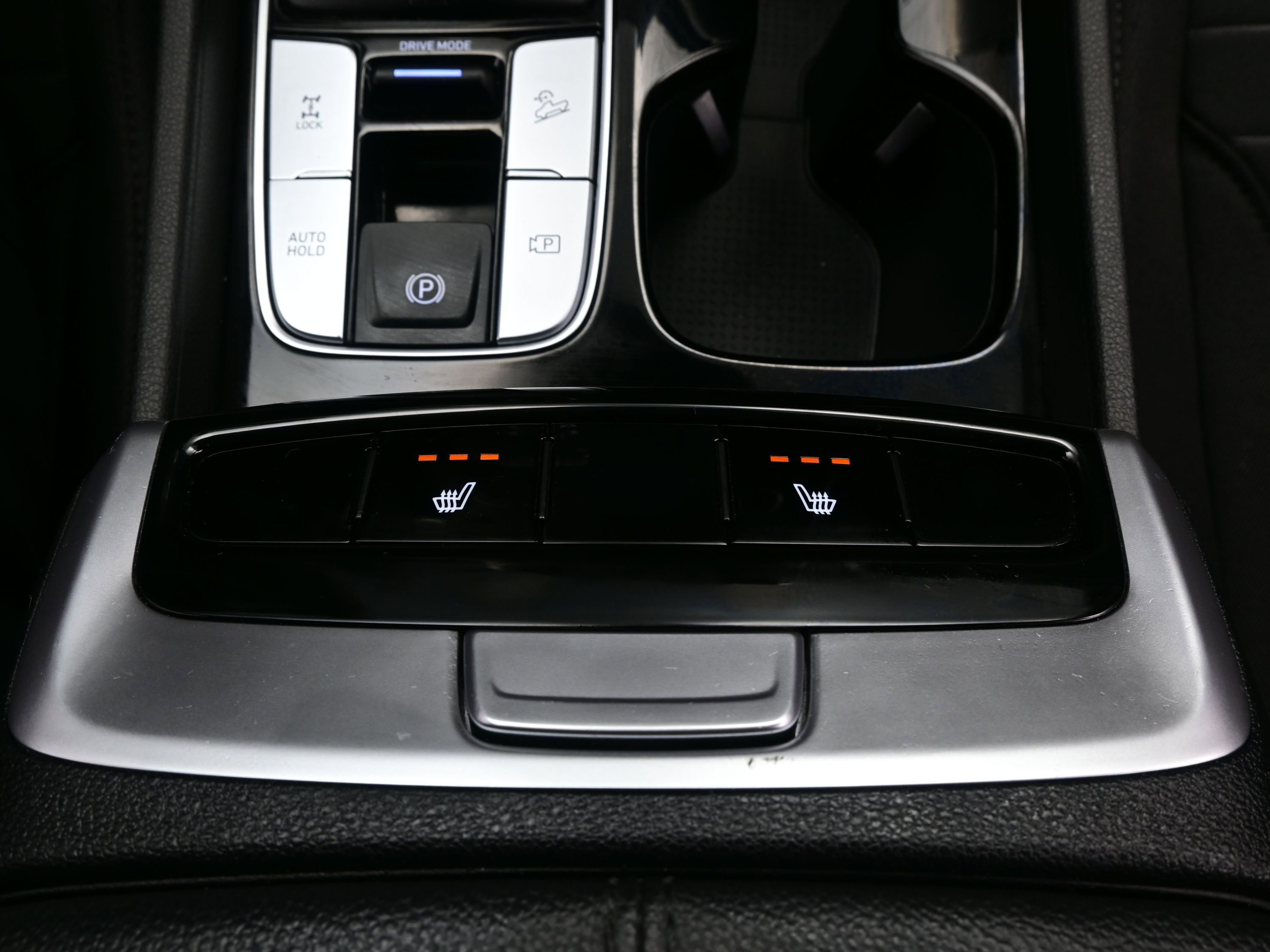 Certified 2022 Hyundai Santa Cruz SEL w/ Activity Package image 22