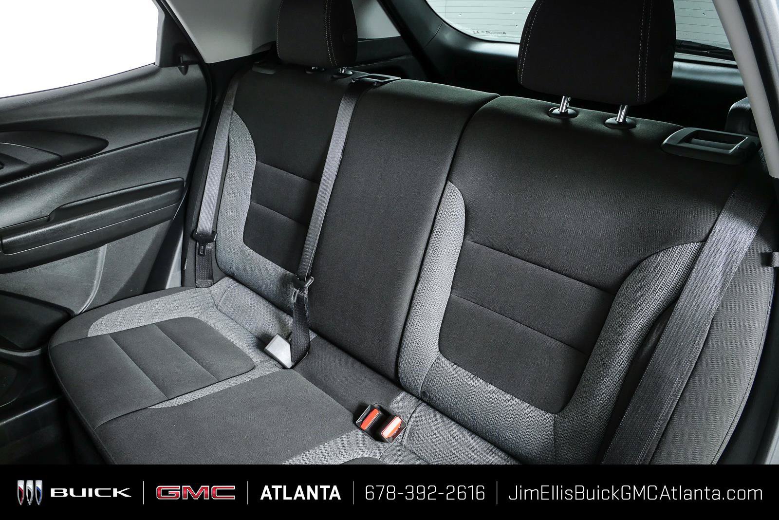 Used 2025 Chevrolet TrailBlazer LT AWD/4WD image 18