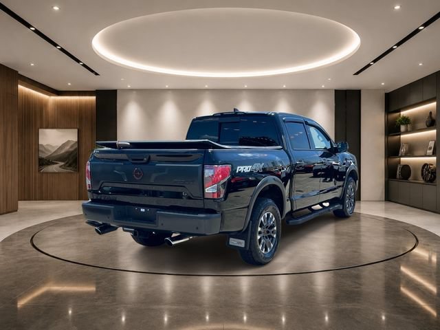 Used 2024 Nissan Titan PRO-4X w/ Pro-4x Convenience Package AWD/4WD image 6
