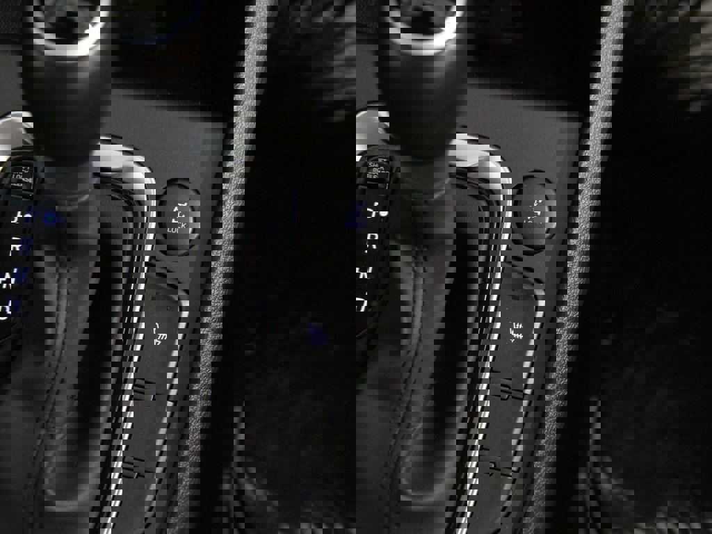 Certified 2023 Hyundai Kona SEL w/ Convenience Package image 17