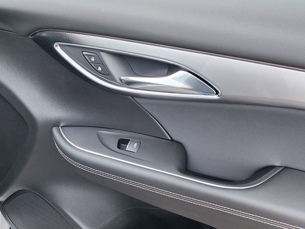 New 2026 Buick Envision Sport Touring image 39