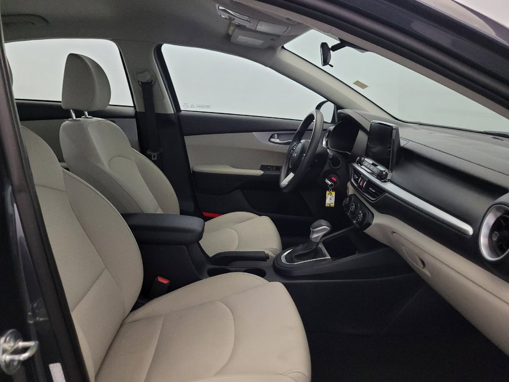Used 2023 Kia Forte LXS FWD image 21