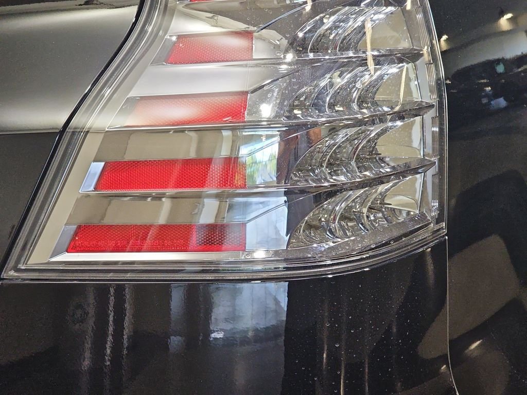 Certified 2023 Lexus GX 460 Premium w/ Premium Package AWD/4WD image 32