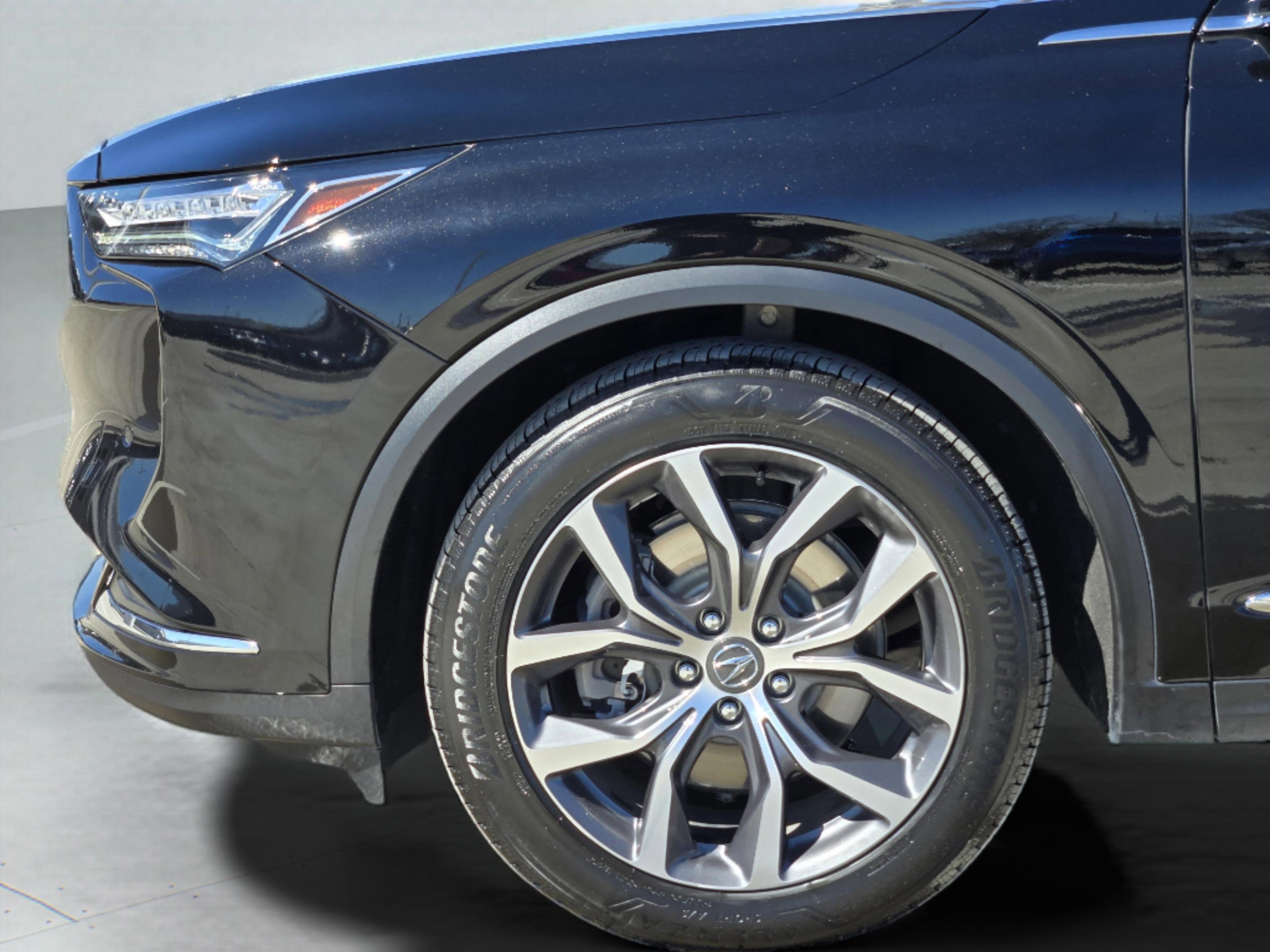 Certified 2024 Acura MDX FWD w/ Technology Package image 6