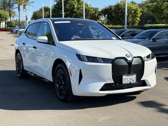Used 2026 BMW iX xDrive60 image 6