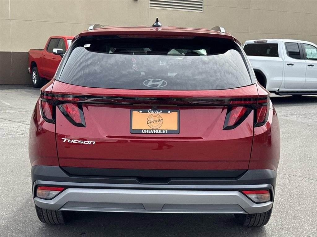 Used 2025 Hyundai Tucson SEL FWD image 4