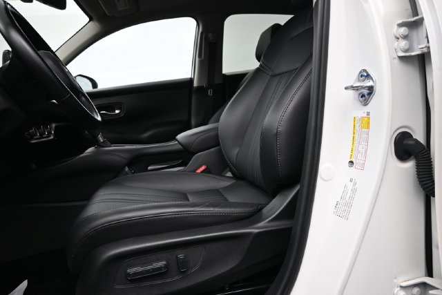 Used 2025 Honda HR-V EX-L image 10
