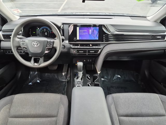 Used 2025 Toyota Camry LE FWD image 15