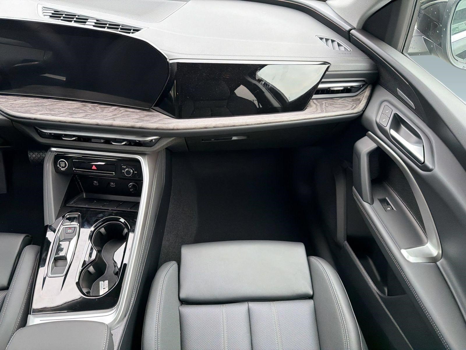 New 2026 Audi Q5 Premium AWD/4WD image 30