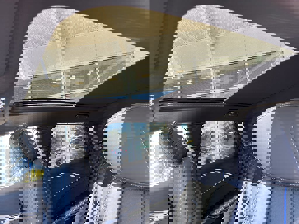 New 2026 Cadillac Lyriq Luxury image 16