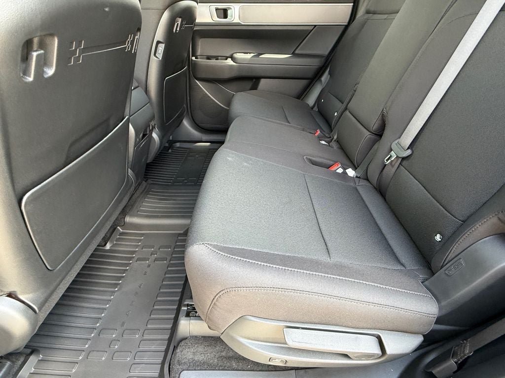 New 2026 Hyundai Santa Fe SE FWD image 11