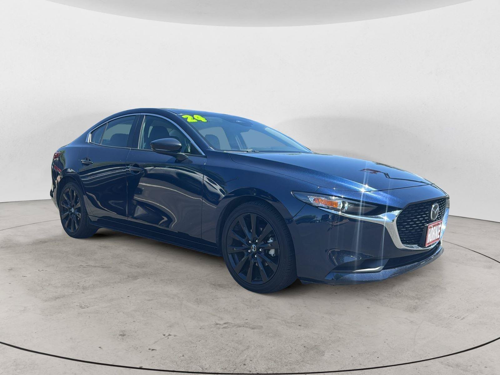 Used 2024 MAZDA MAZDA3 s FWD image 1