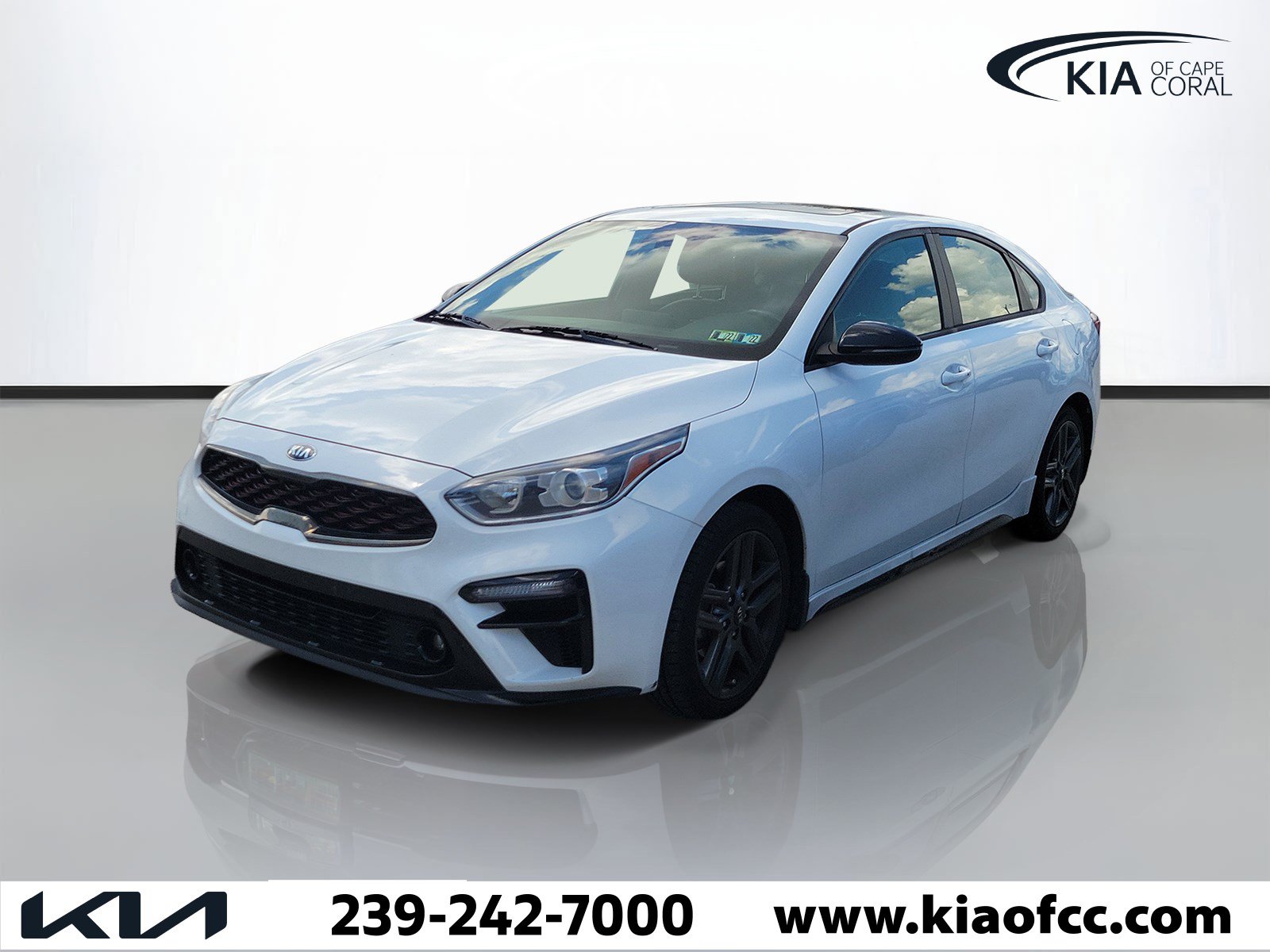 Used 2021 Kia Forte GT-Line w/ GT-Line Premium Package FWD image 3