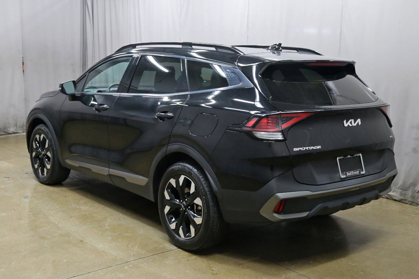 Used 2023 Kia Sportage X-Line w/ X-Line Premium Package image 19