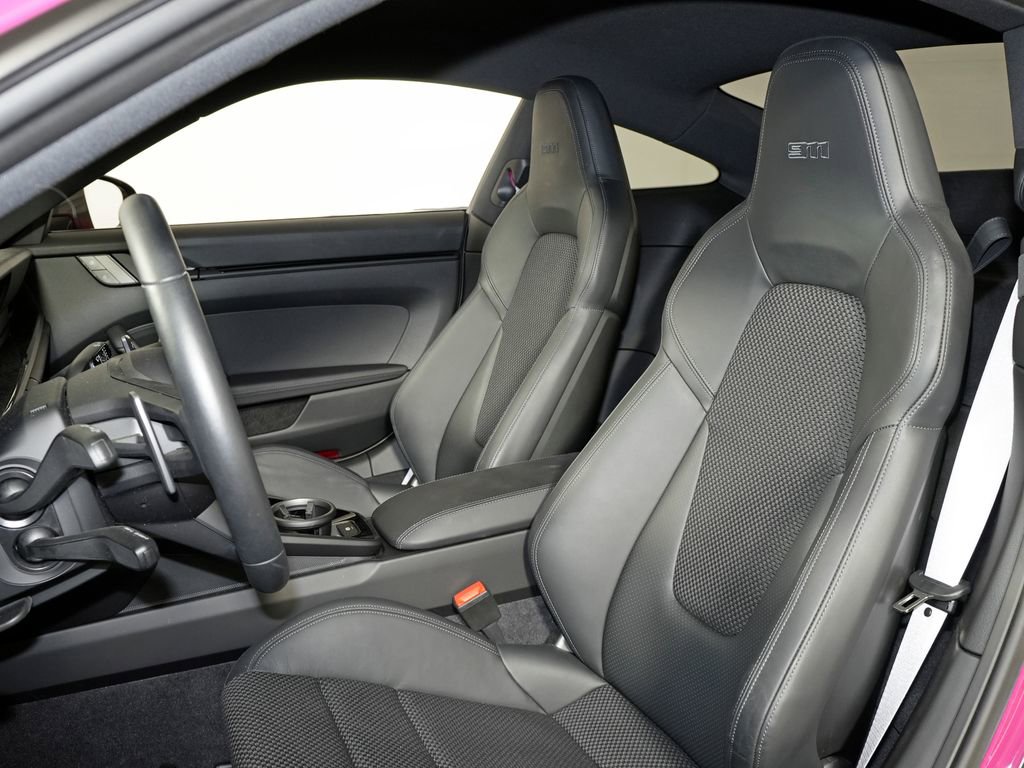 Certified 2024 Porsche 911 Carrera T RWD image 5