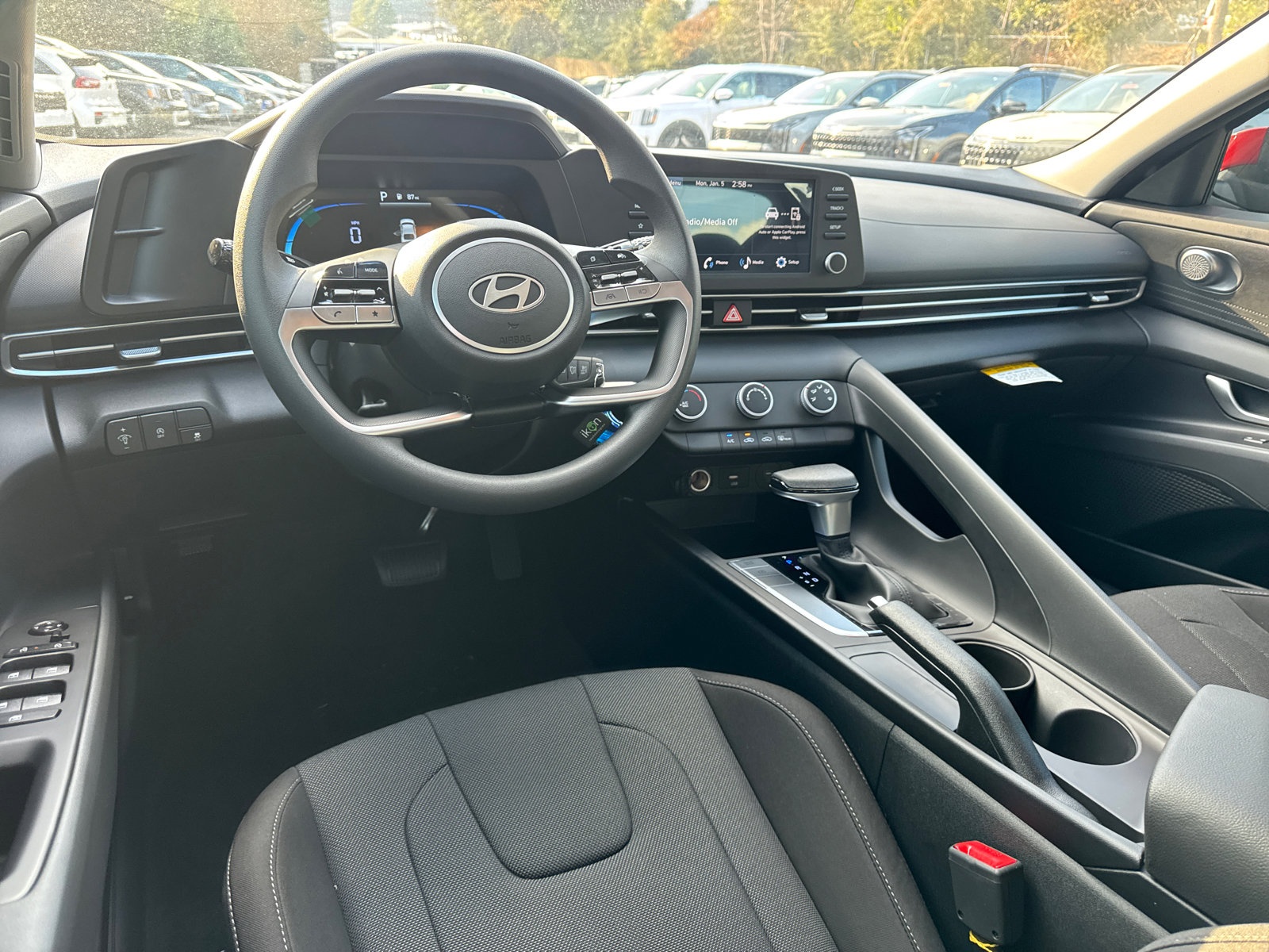 New 2026 Hyundai Elantra SE w/ Cargo Package image 14