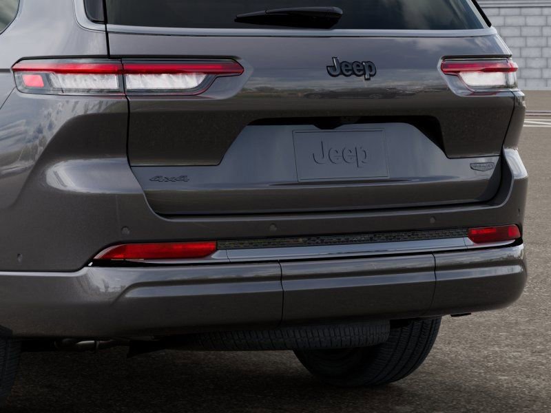 New 2026 Jeep Grand Cherokee L Summit AWD/4WD image 13