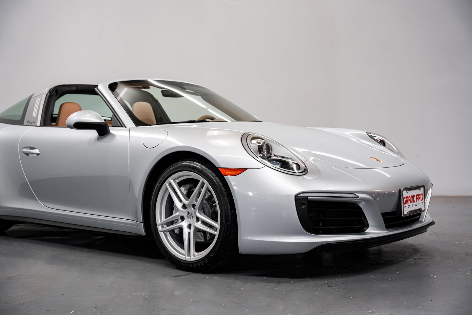 Used 2017 Porsche 911 Targa 4 AWD/4WD image 30