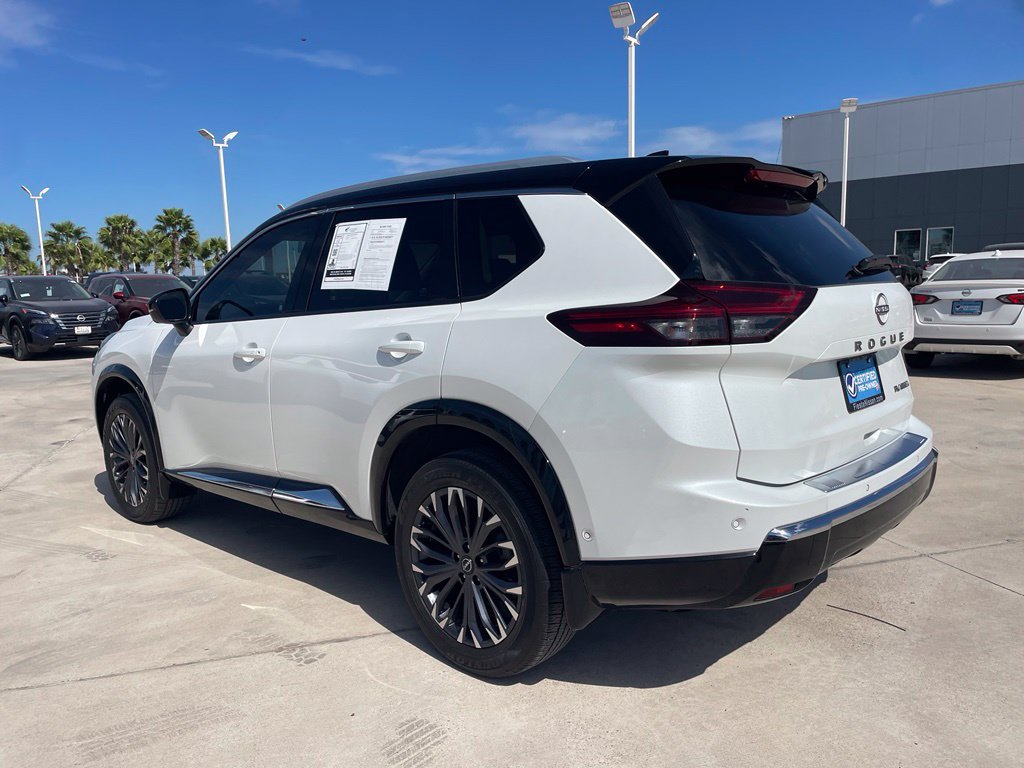 Certified 2024 Nissan Rogue Platinum FWD image 6