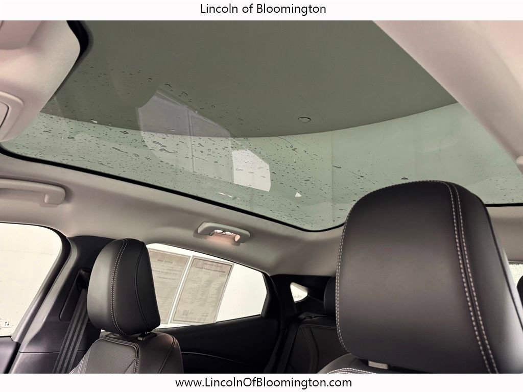 Used 2024 Ford Mustang Mach-E Premium image 24