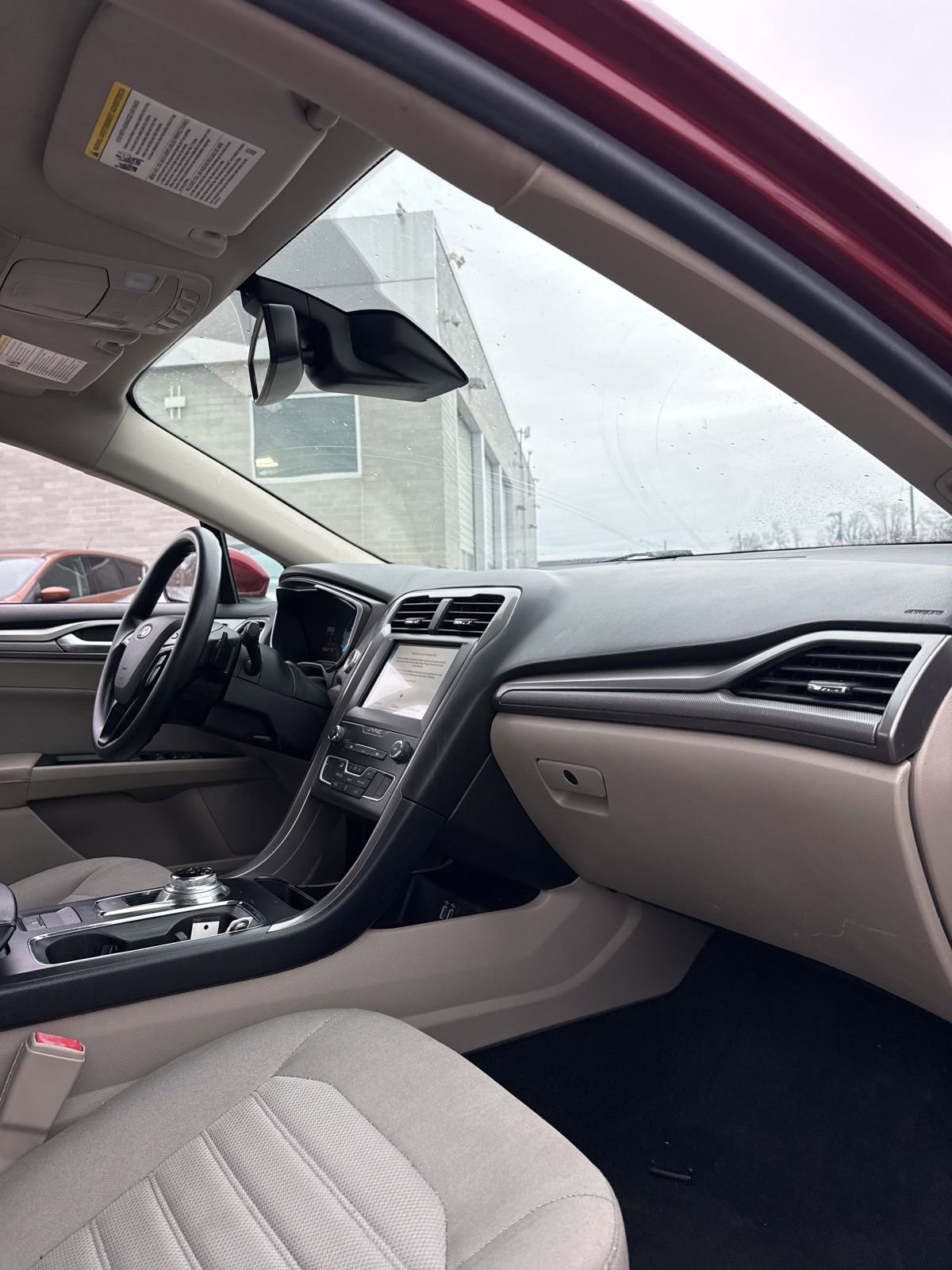 Used 2019 Ford Fusion SE image 21