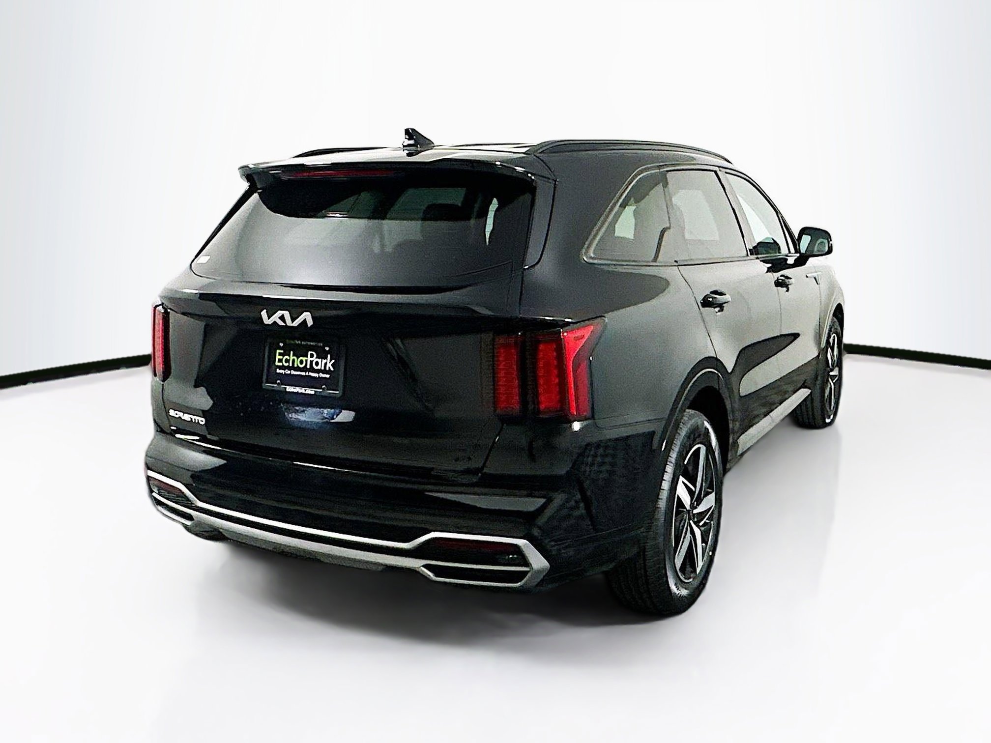 Used 2023 Kia Sorento EX image 9