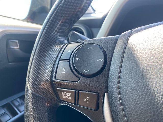 Used 2017 Toyota RAV4 LE w/ Carpet Mat Package image 26
