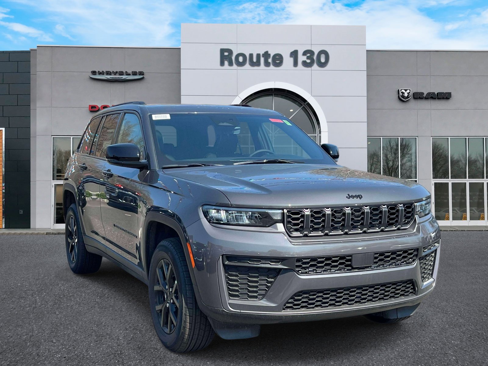 New 2026 Jeep Grand Cherokee Altitude AWD/4WD image 1
