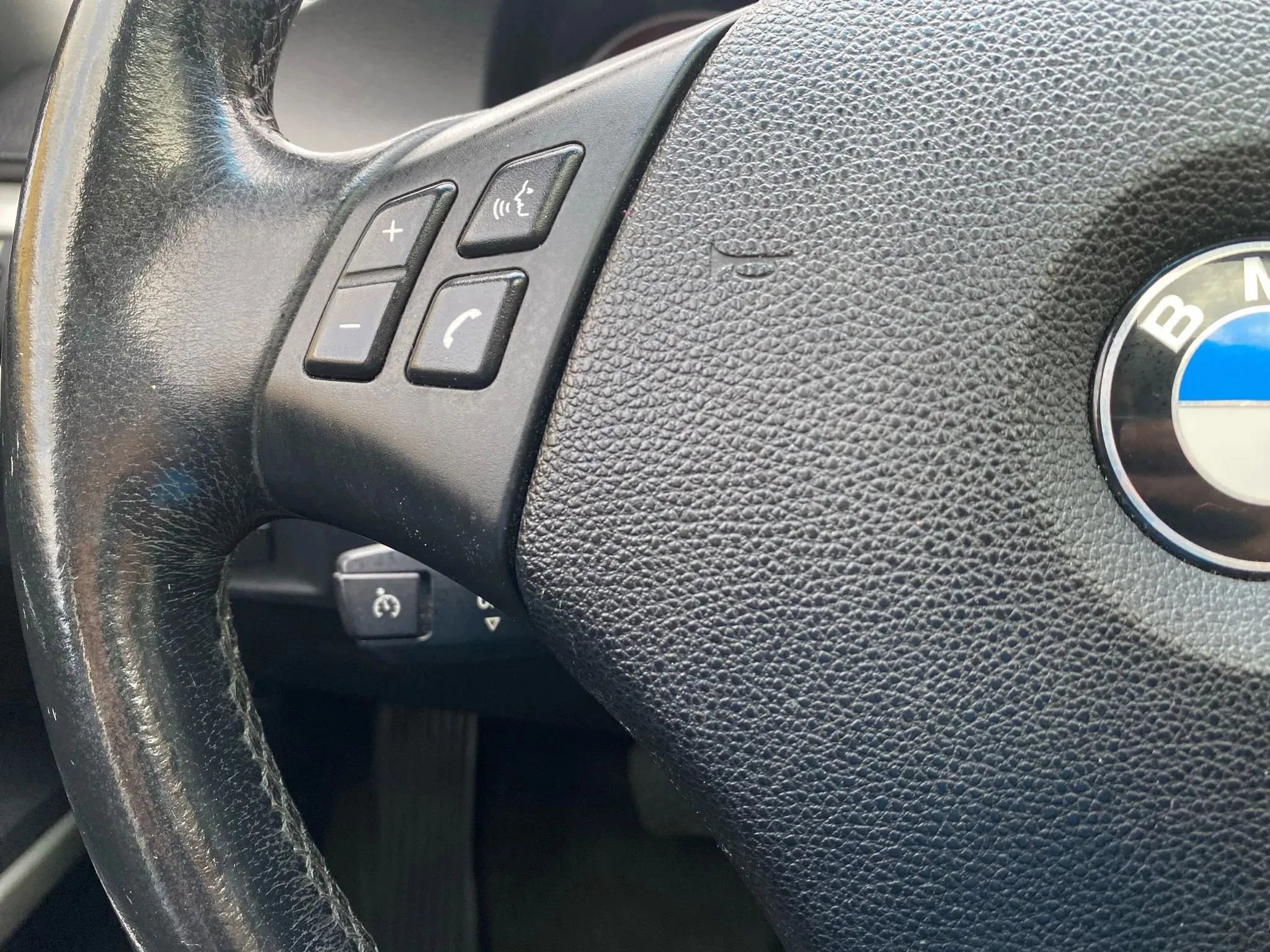 Used 2007 BMW 328i Sedan image 16