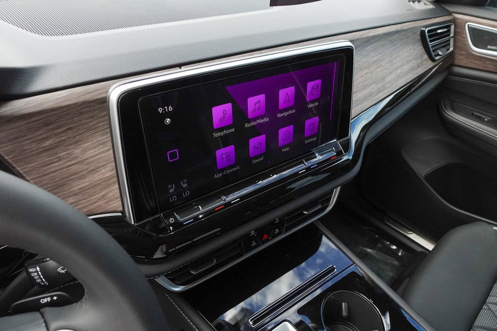 New 2026 Volkswagen Atlas SEL Premium R-Line image 23