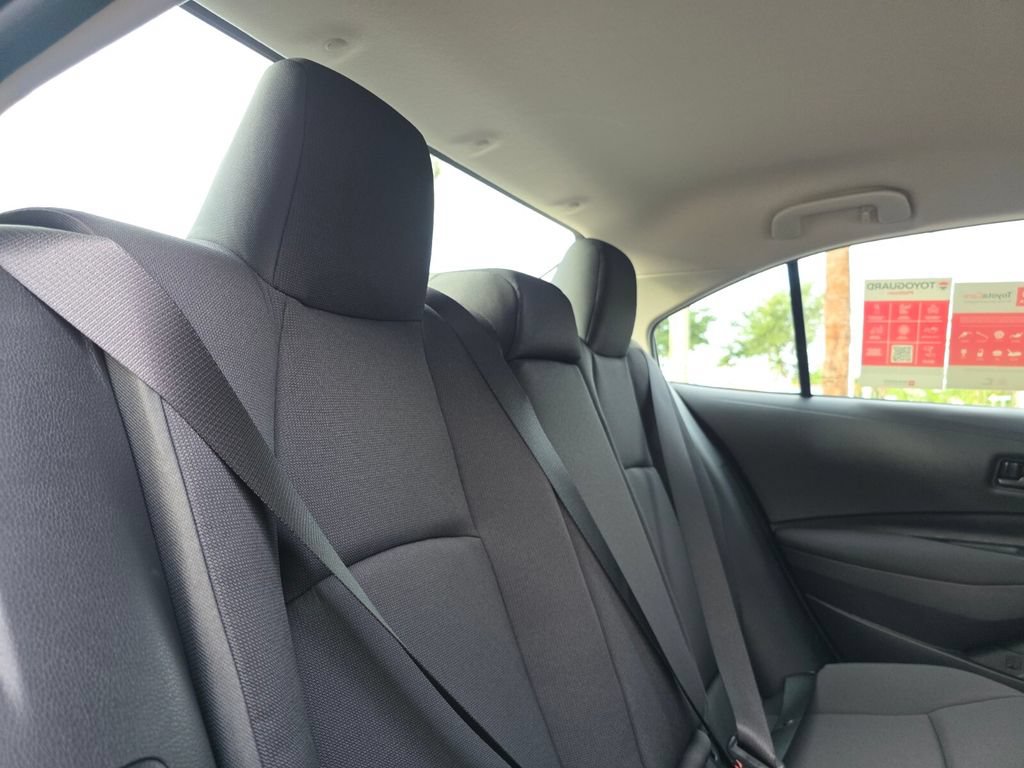 Used 2026 Toyota Corolla LE FWD image 18