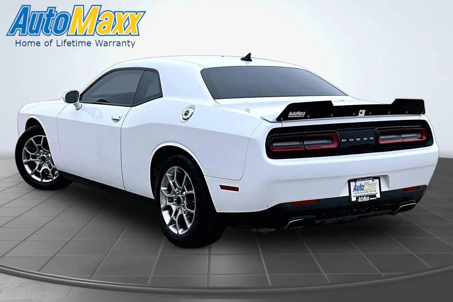 Used 2017 Dodge Challenger GT w/ Driver Convenience Group AWD/4WD image 4