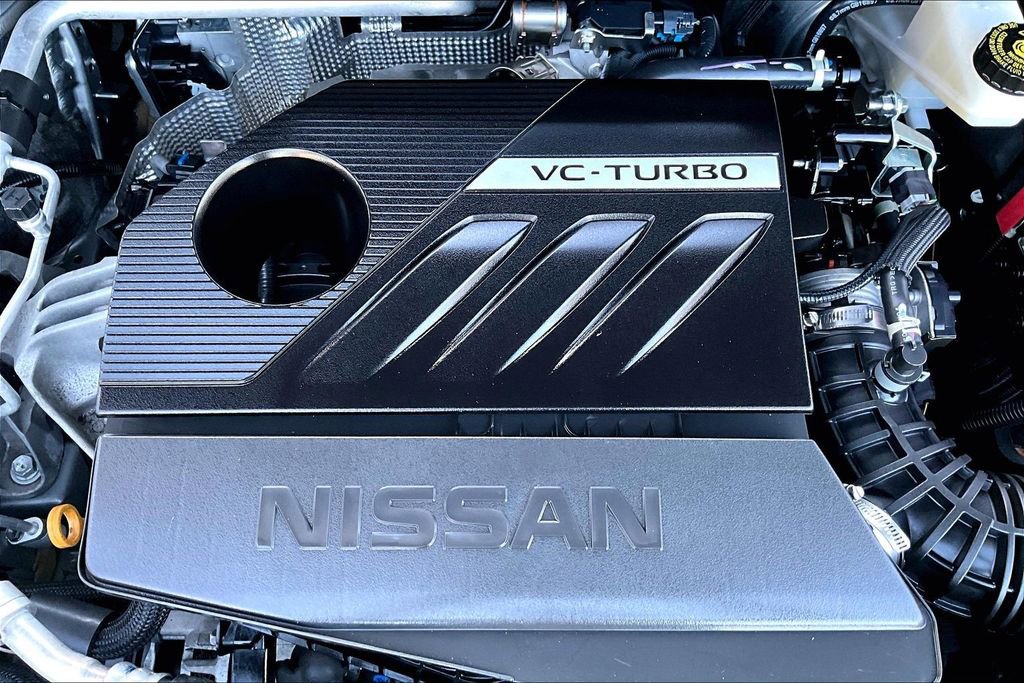 Used 2024 Nissan Rogue SV image 46
