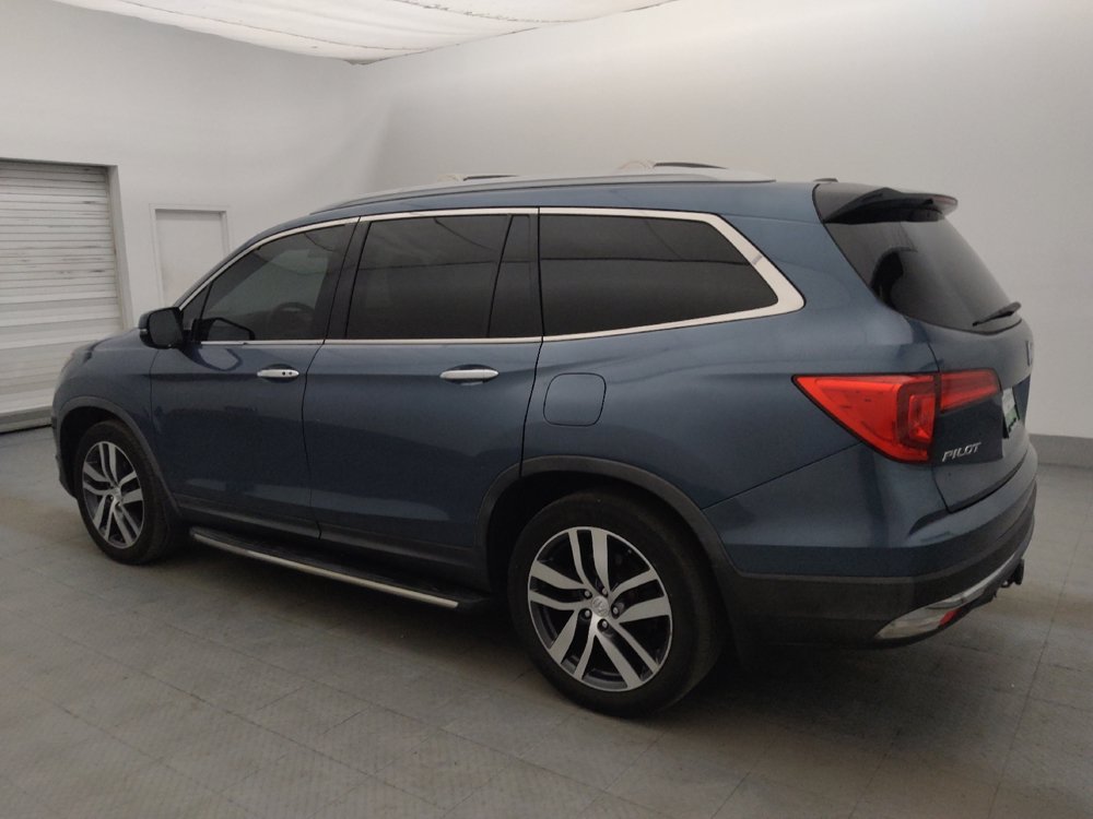 Used 2017 Honda Pilot Elite image 3