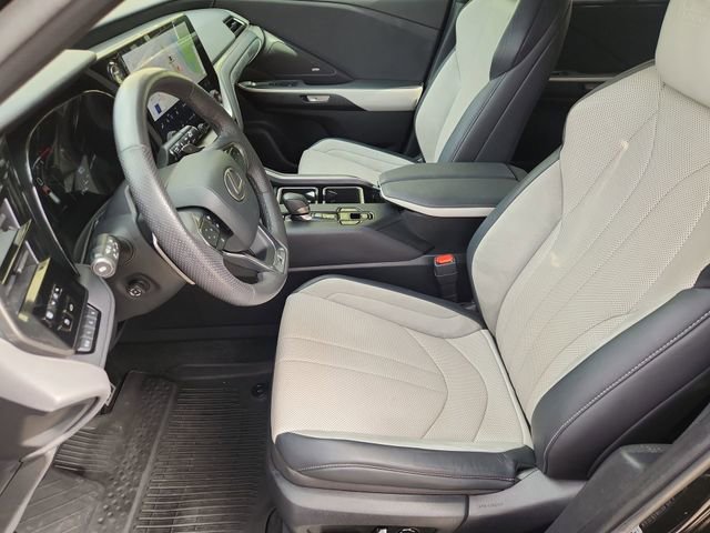 Used 2024 Lexus TX 500h AWD w/ Technology Package image 20